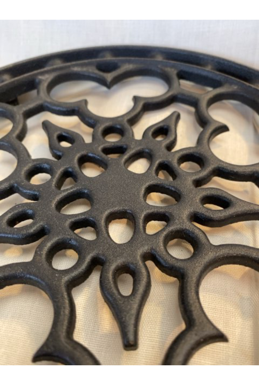 Le Creuset bordskåner
